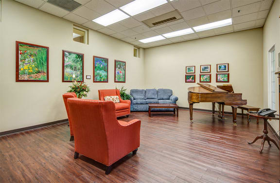 Clubhouse at Lake Oaks Apartments