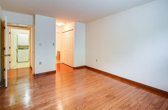 Two Bedroom Style Apartment Master Bedroom Closet and On-Suite Bathroom at Lake Oaks Apartments