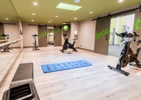 Kent Apartments - Vibe Apartments - Fitness Center 1