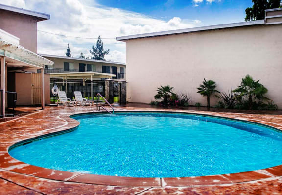 Clovis Courtyard Pool