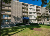 Thumbnail 29 of 50 - Heritage Park Apartments Building 14