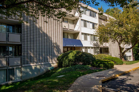 Heritage Park Apartments Building 11