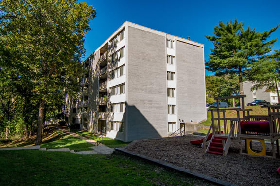 Heritage Park Apartments Building 22
