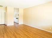 Thumbnail 9 of 19 - Ventura Terrace Bedroom