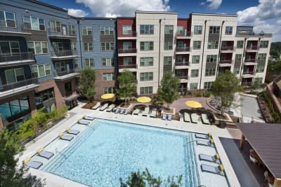 Amenities City View Vinings Atlanta Apartments With Ev Charging