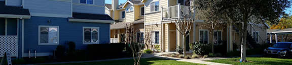 Grass Area at LINCOLN GARDENS APARTMENTS, Napa, CA