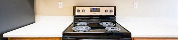  Microwave at LINCOLN GARDENS APARTMENTS, Napa