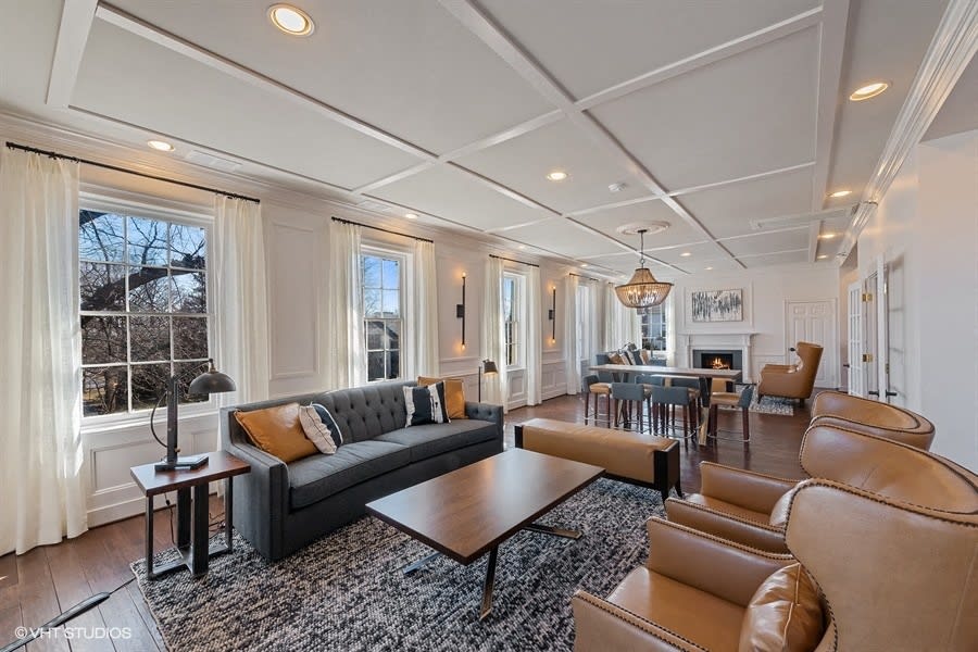 Apartments for Rent Frederick, MD The Residences at the Manor