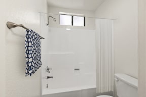 Bath shower l Harbor Terrace Apartments