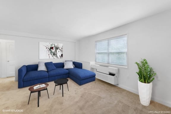 Living Room at Croydon Manor