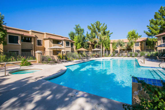Resort-Style Swimming Pool at Apartments Near Chandler Fashion Center