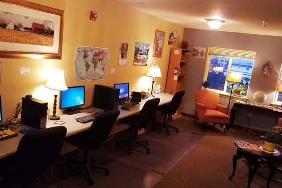 Business Center at VINTAGE AT RICHLAND Apartments, Washington