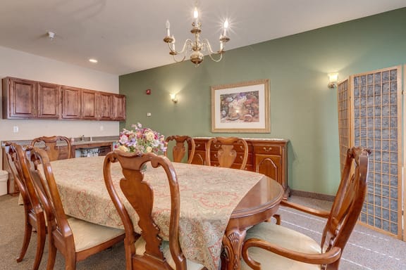 Dining Room at VINTAGE AT RICHLAND Apartments, Richland , Washington