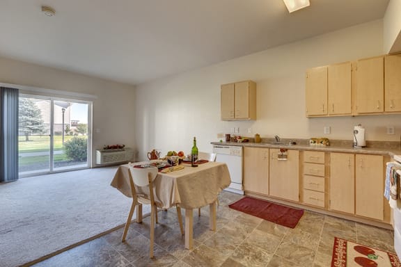 kitchen, living, and dining at VINTAGE AT RICHLAND Apartments, Richland