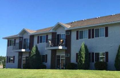 Buildingat Clearwater Estates Apartments, Minnesota