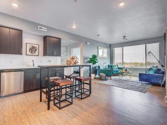 Spacious Apartment at Element 31