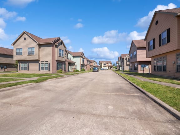 Apartment home with garage at Sterling Green and Sheldon Ranch Apartments in Channelview TX