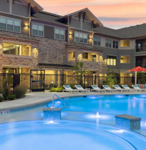 Vale Apartments Overland Park