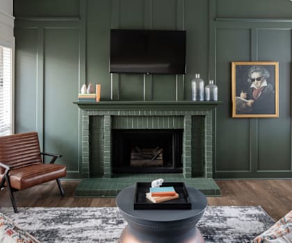 Aspire Columbia Ridge Apartments in Portland, Oregon Clubhouse Lounge with Fireplace