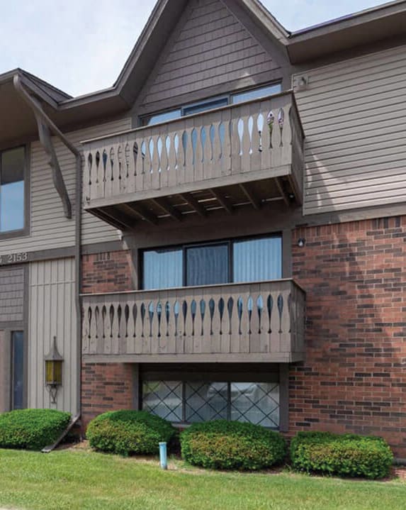 Fox Hill Glens Apartments & Townhomes in Grand Blanc, MI