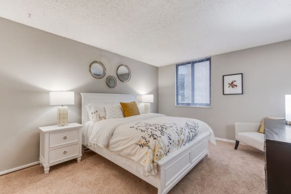 White regal bedroom
