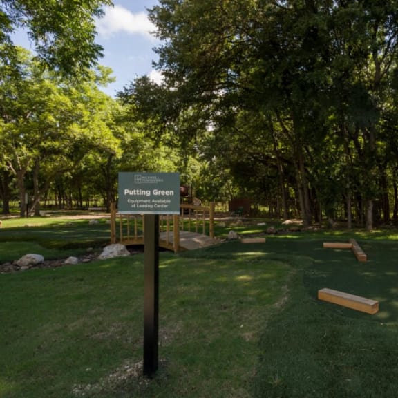 Maxwell Townhomes Apartments in San Antonio, TX