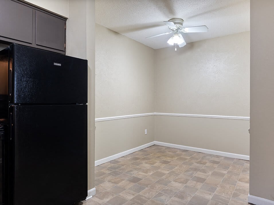 Sunnydale Estates Apartments