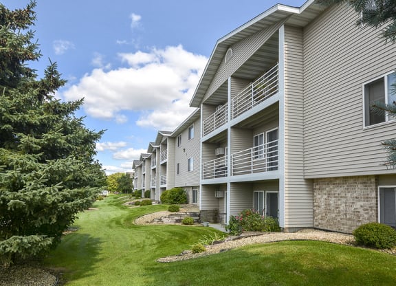 Apartment Homes With Exterior Patio or Balcony