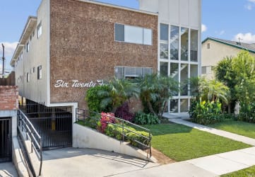 Front Exterior at Wilson Apartments in Los Angeles, CA