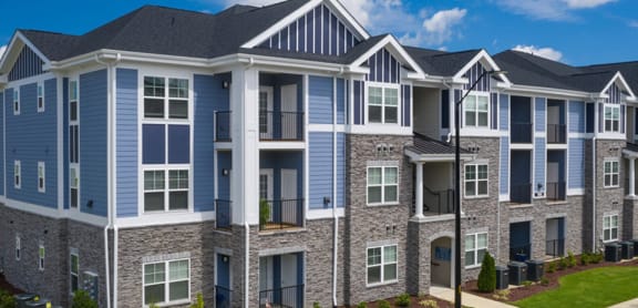 a picture of an apartment building
