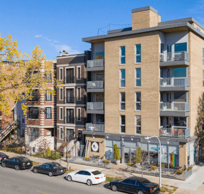 Exterior of Highpoint Lakeview on Sheffield apartments in Chicago on Sheffield Avenue near Clark Street, Belmont CTA Station, and Wrigley Field