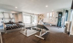 Kent Apartments - Driftwood Apartments - Fitness Center 3