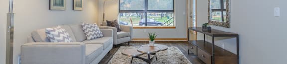 Pet Friendly Apartments at FREMONT MEWS, California, 95814 