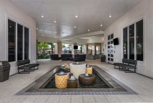 Outdoor Lounge at Centre Pointe Apartments in Melbourne, FL