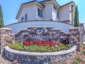 Welcoming Property Signage at Sablewood Gardens, Bakersfield, California