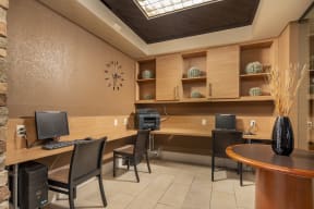 Business Center at Rock Ridge Apartments in Oro Valley