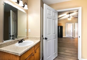 Apartments for Rent in Murfreesboro Tennessee - Bright Bathrooms with Guest Access from Living Room