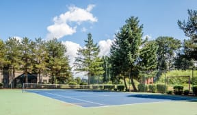 Kent Apartments - Signature Pointe Apartment Homes - Tennis Court