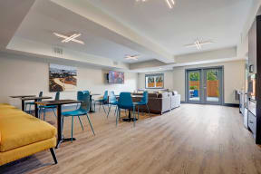 Northgate - Row on Third - Resident Lounge