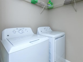 floorplan 2C model unit laundry closet