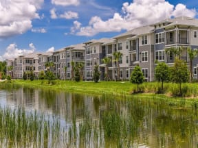 Lenox Luxury Apartments in Riverview FL