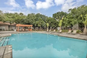 Shimmering Swimming Pool | River Stone Ranch