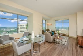 Living room with city views | Hartford 21