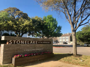 Entrance to Community |Stonelake at the Arboretum