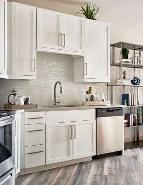 Kitchen with sleek finishes | Inspire Southpark