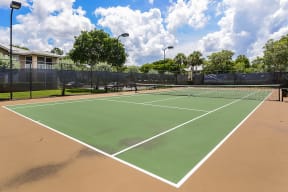Tennis Court | Promenade at Reflection Lakes apartment amenities