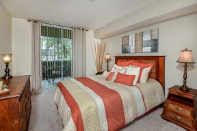 Apartment bedroom | Promenade at Reflection Lakes
