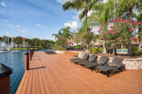 Sundeck with lounge chairs | Yacht Club