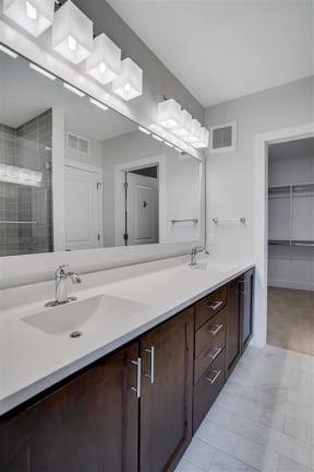Double Vanity In Bathroom At Boutique 28 Apartments In Minneapolis, MN