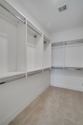 Spacious Walk-In Closets At Boutique 28 Apartments In Minneapolis, MN